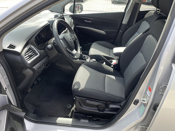 S-Cross