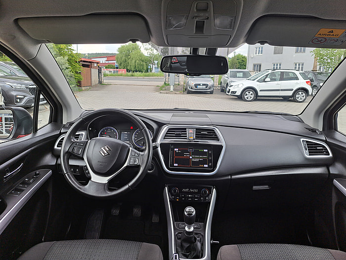 S-Cross