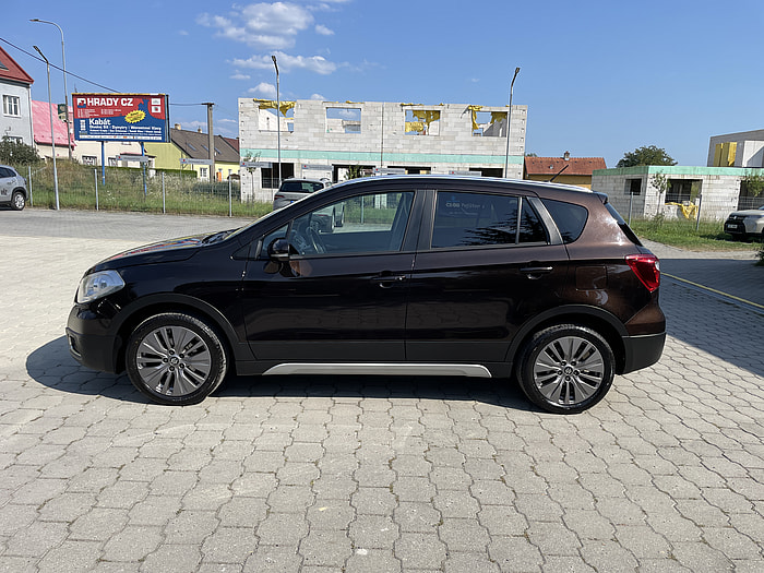 S-Cross