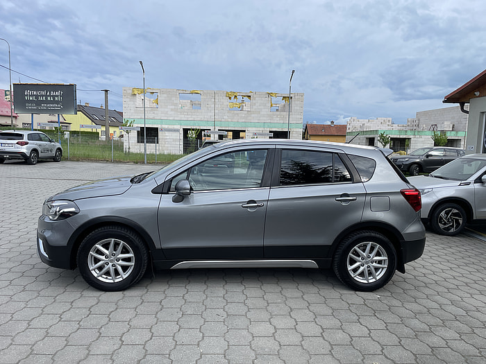 S-Cross