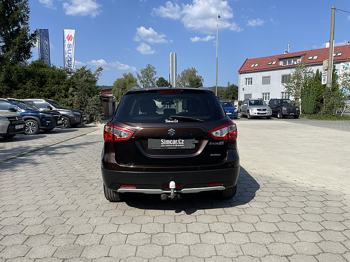 S-Cross
