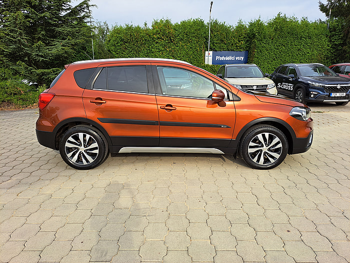 S-Cross