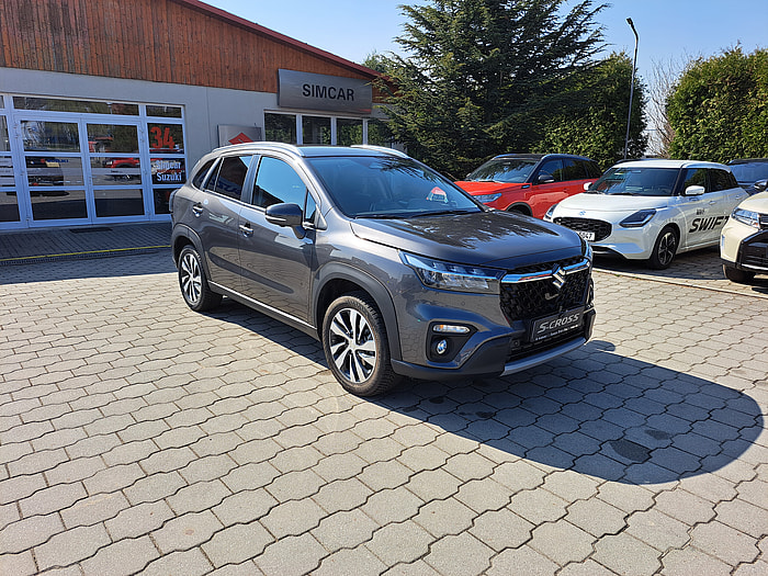 S-CROSS