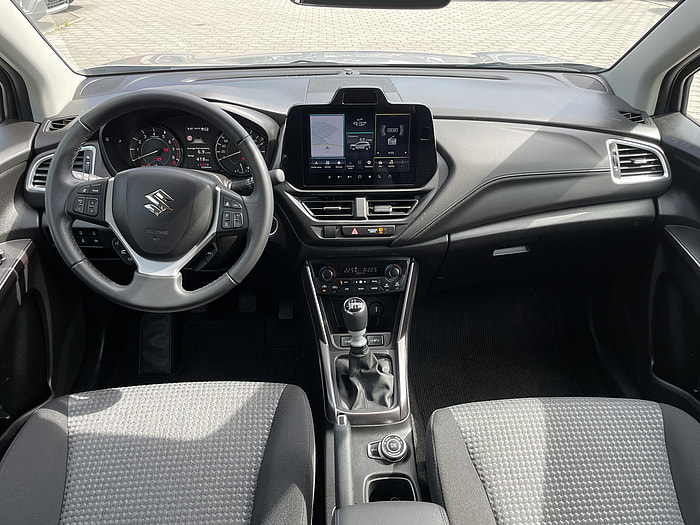 S-Cross