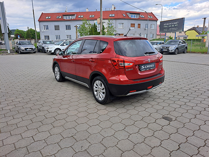 S-Cross