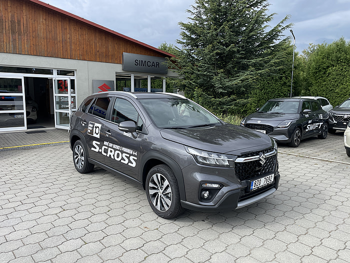 S-CROSS