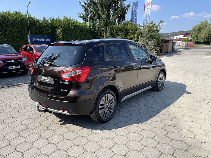 S-Cross